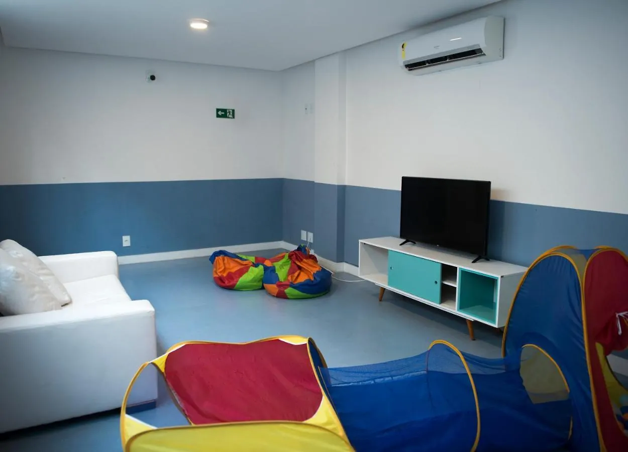 Golden Lake Residence אריאל דו קאבו דירה
